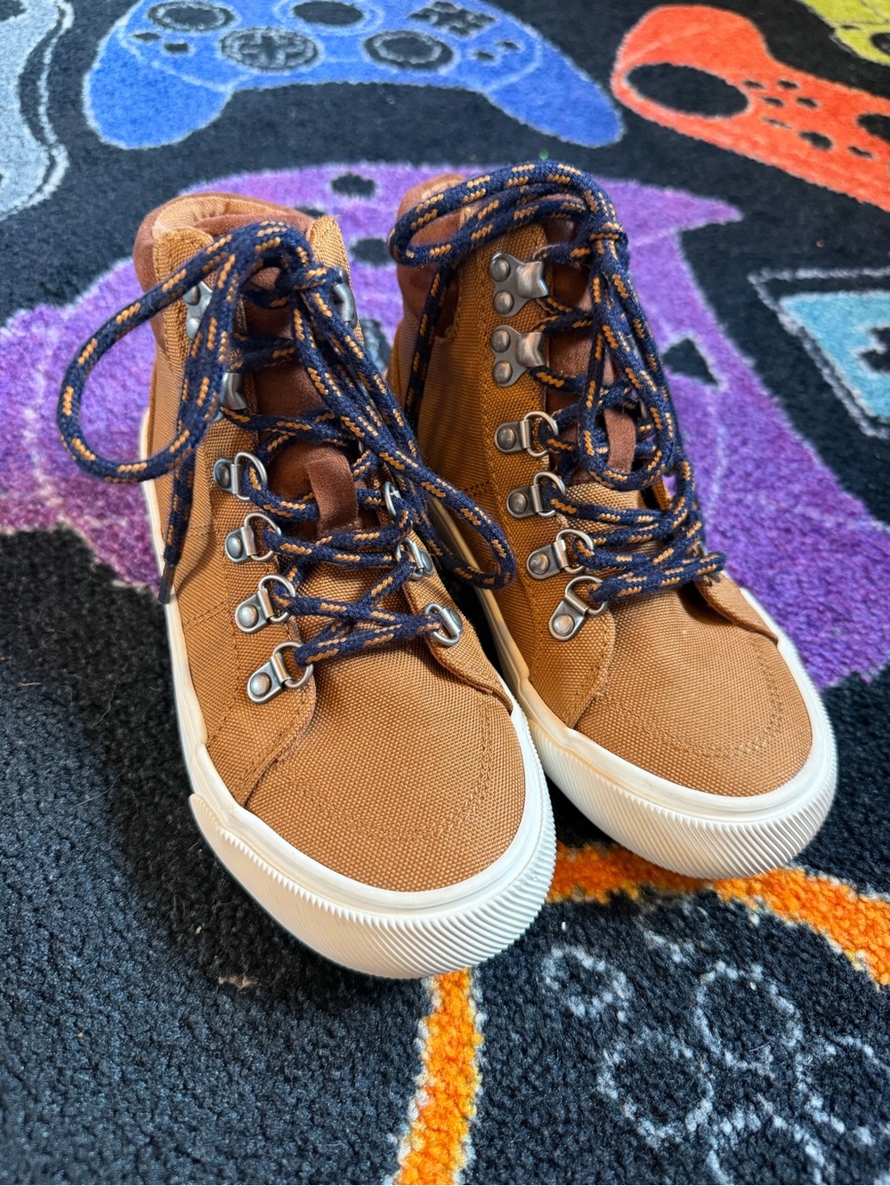 Old Navy Tan Canvas High-Top Kids Boots with Navy Laces